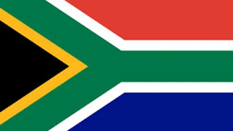 《青春战旗飘扬！U22国足踏上阿联酋征途，备战U23亚洲杯，热身四战蓄力激战》