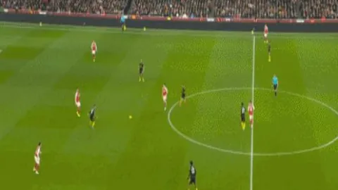 大乐透期号专家推荐分析：雄鹿能否逆袭